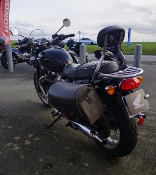 BONNEVILLE T120 BLACK 1200