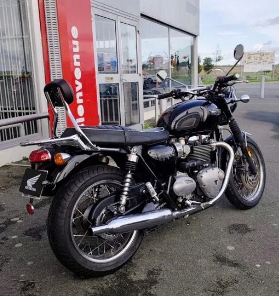 BONNEVILLE T120 BLACK 1200