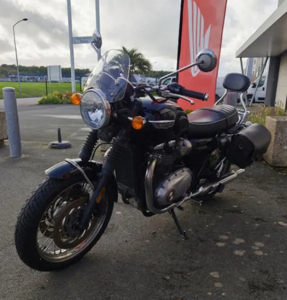 BONNEVILLE T120 BLACK 1200