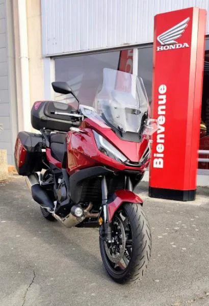 NT1100