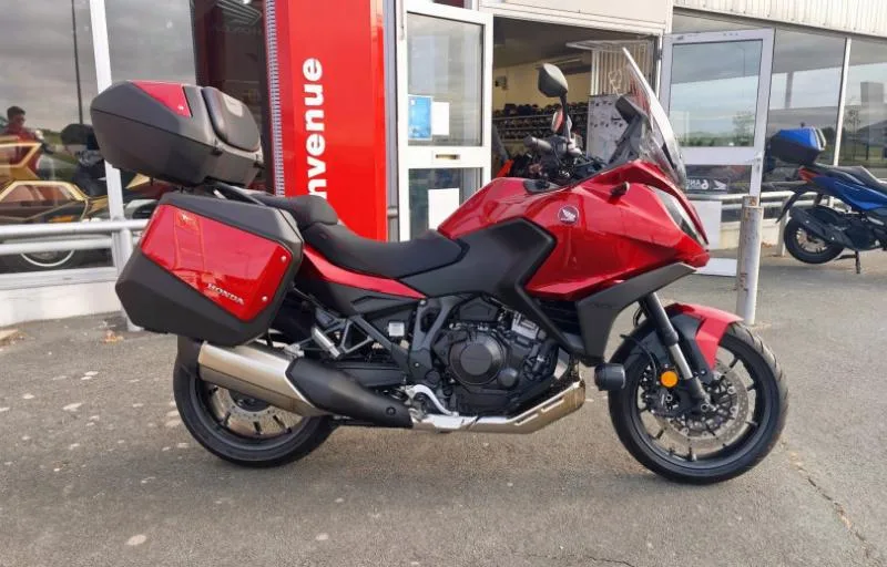 NT1100