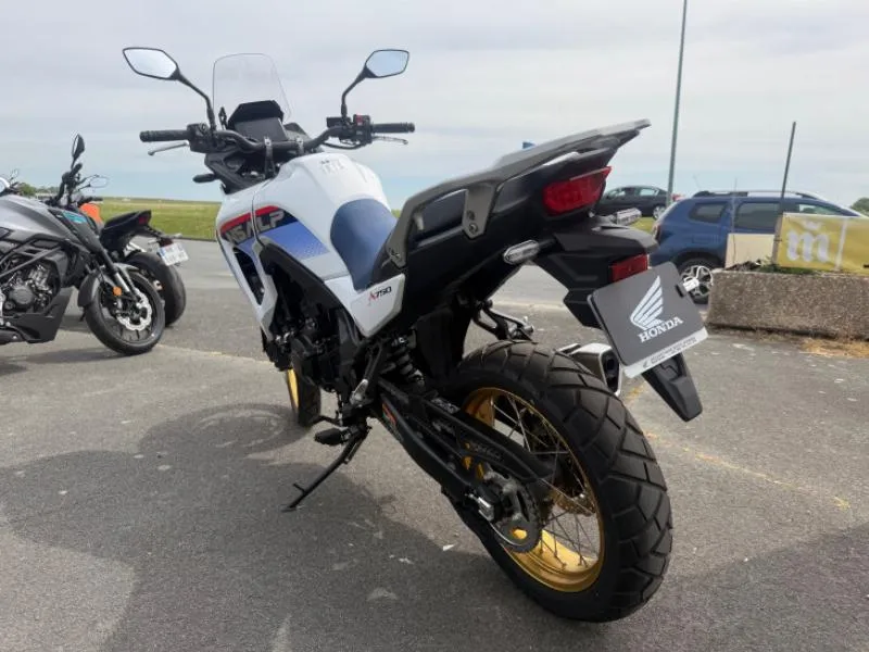 TRANSALP 750