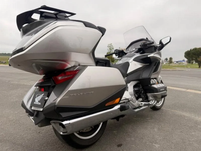 GoldWing Touring DCT Airbag