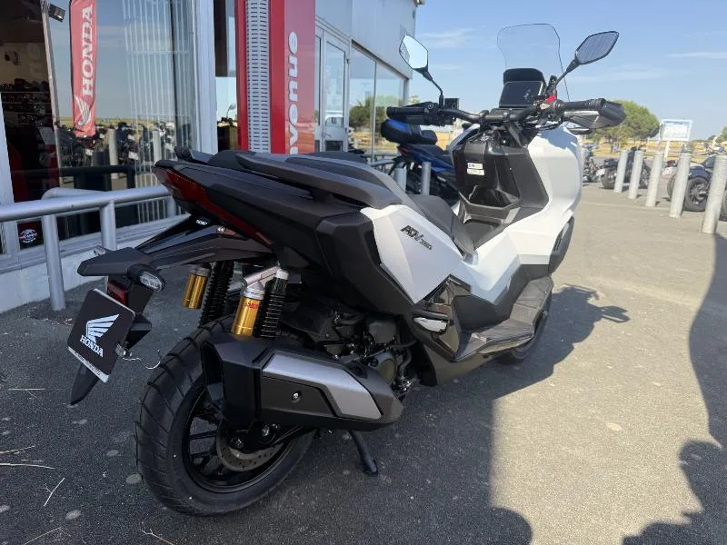 ADV 350