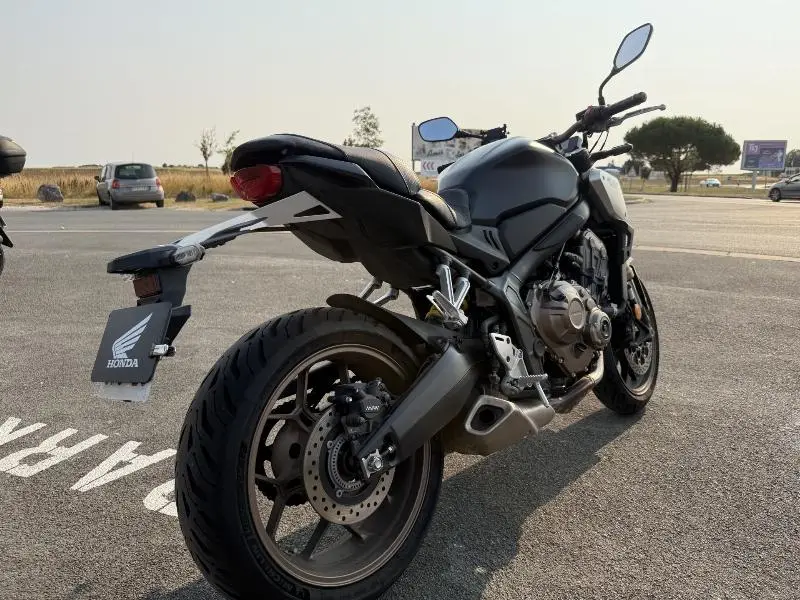 CB650R Neo Sports Café