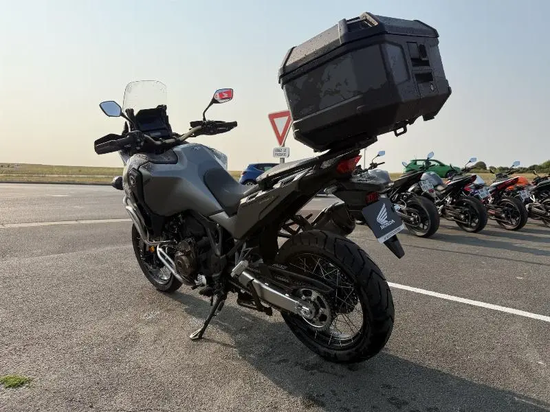 CRF 1100 L AFRICA TWIN  ADVENTURE SPORTS DCT