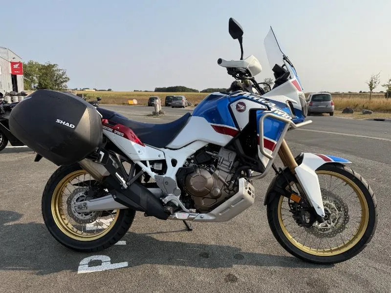 CRF 1000 AFRICA TWIN ADVENTURE SPORTS