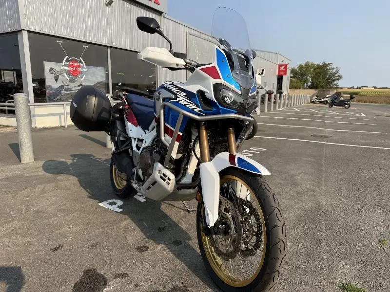 CRF 1000 AFRICA TWIN ADVENTURE SPORTS