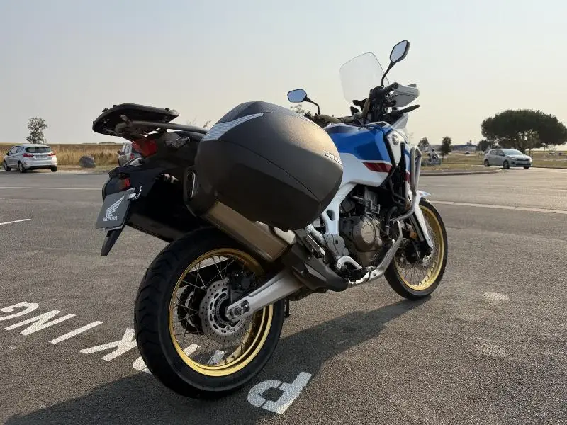 CRF 1000 AFRICA TWIN ADVENTURE SPORTS