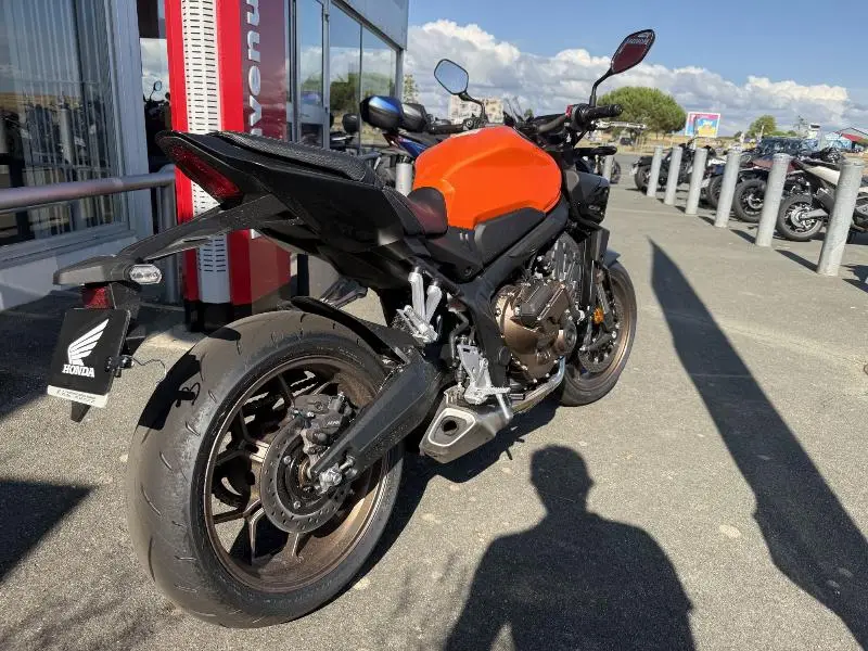 CB650R Neo Sports Café