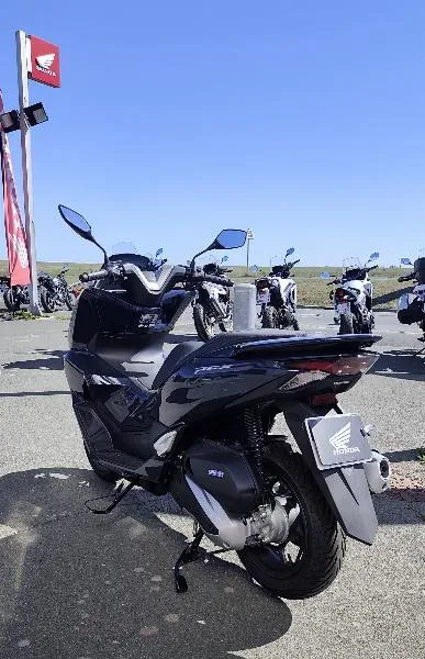PCX 125