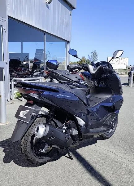 PCX 125