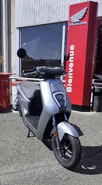 EM1 e