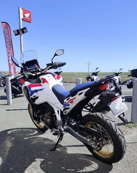 CRF 1100 L AFRICA TWIN ADVENTURE SPORTS