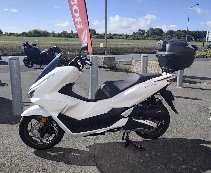 PCX 125