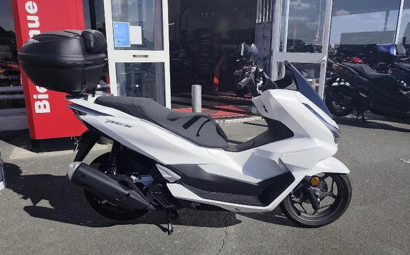 PCX 125