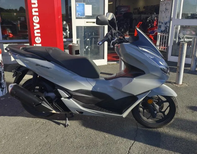 PCX 125