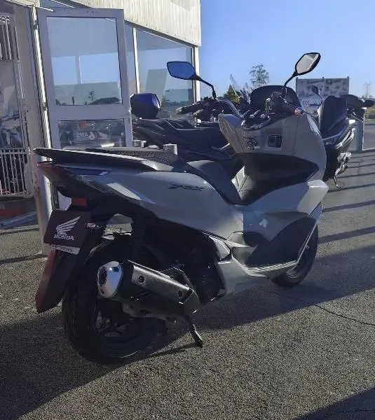 PCX 125