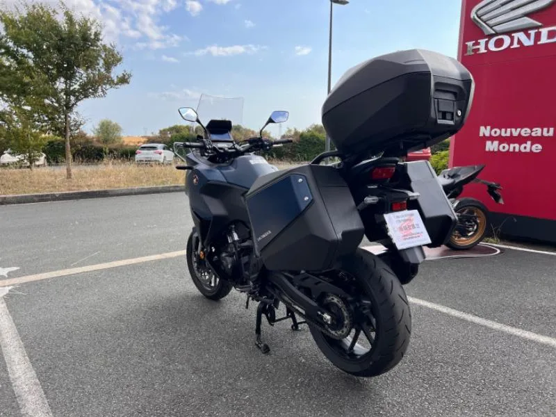 NT1100 DCT