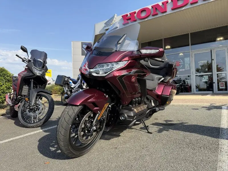 GL 1800 GOLDWING TOURING DCT