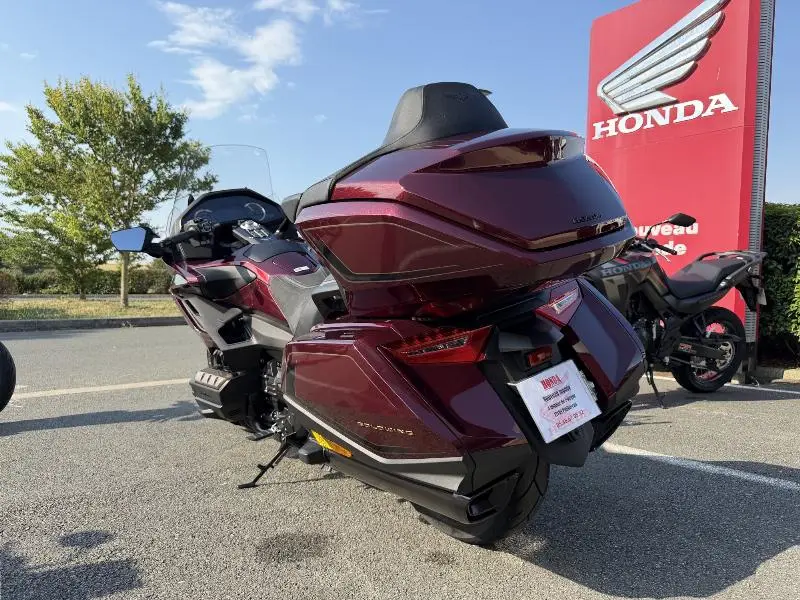 GL 1800 GOLDWING TOURING DCT