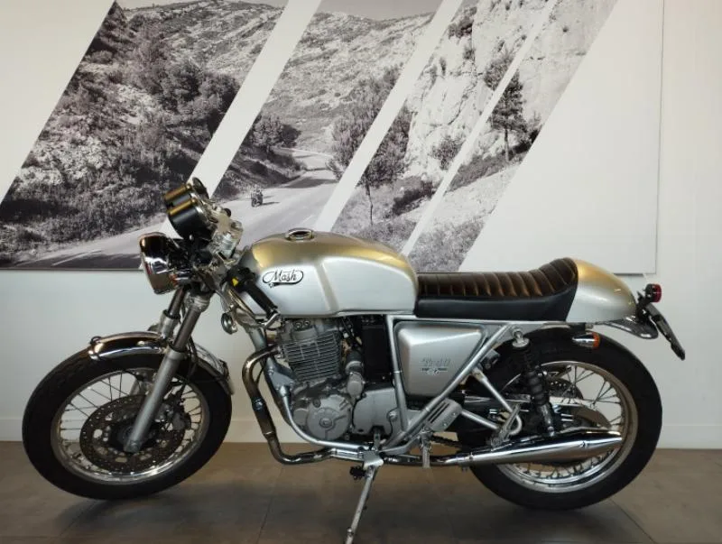 TT40 CAFE RACER 400