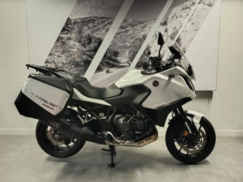 NT1100 DCT