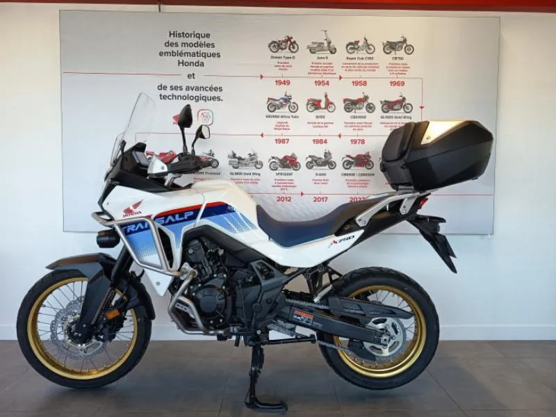 TRANSALP 750