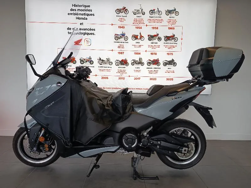 XP TMAX 560 TECH MAX