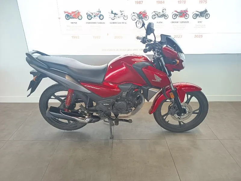 CB 125 F