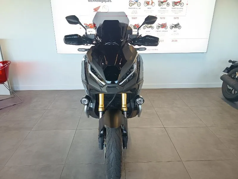 XADV 750