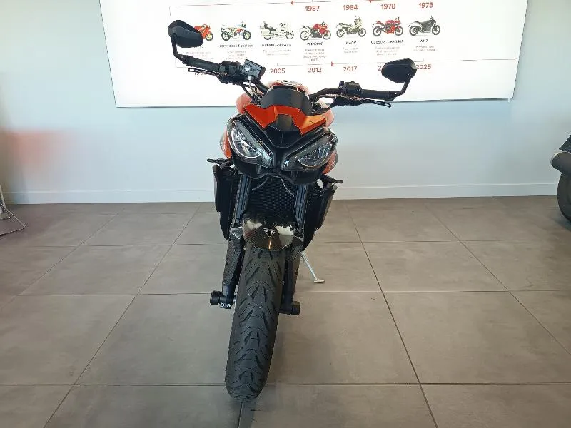 STREET TRIPLE 765 R A2