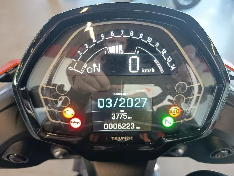 STREET TRIPLE 765 R A2