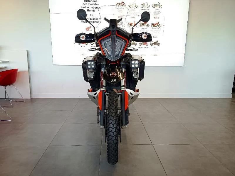 790 ADVENTURE R