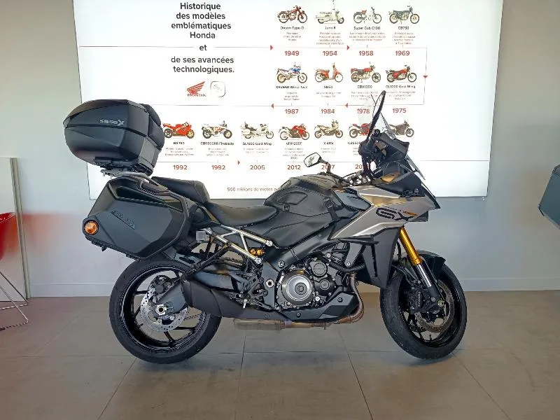 GSXS 1000 GX