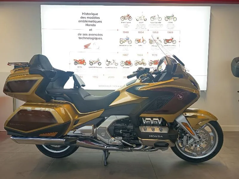 GL 1800 GOLDWING TOURING DCT