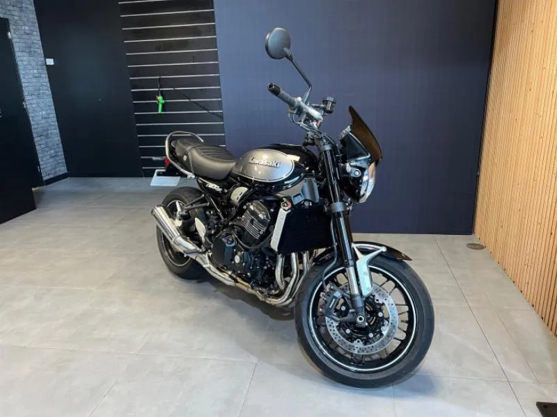 Z900RS
