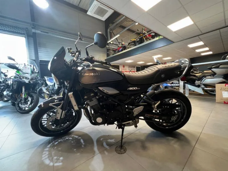 Z900RS