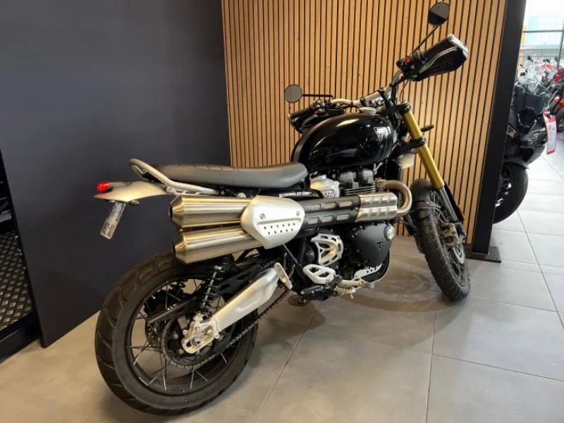 SCRAMBLER 1200 XE