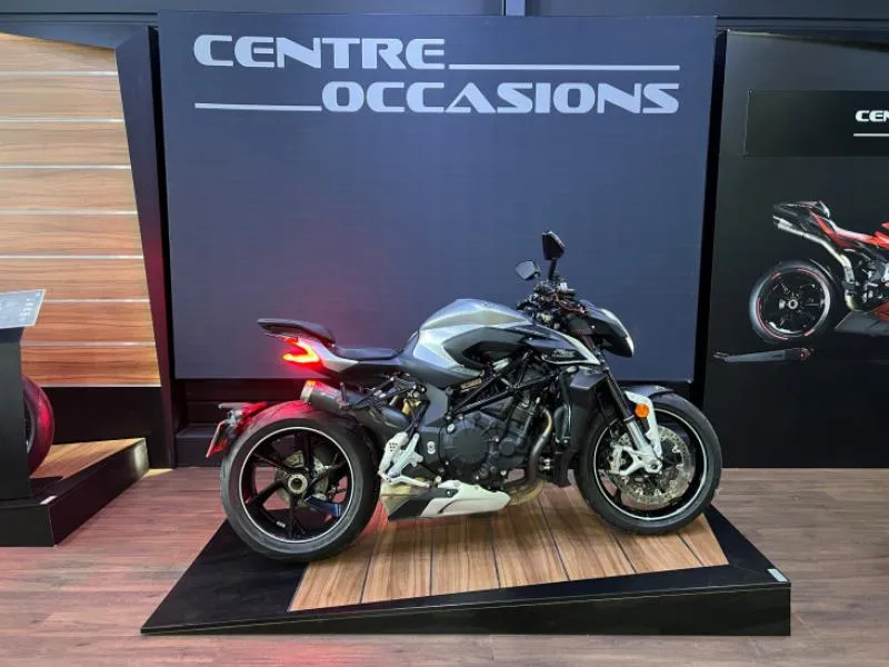 BRUTALE R 1000