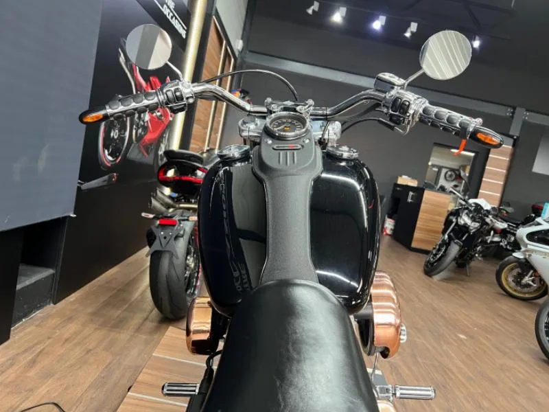 DYNA STREET BOB 1450
