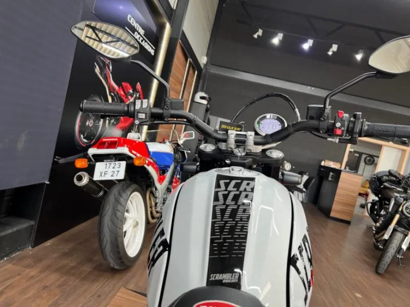 Scrambler 800