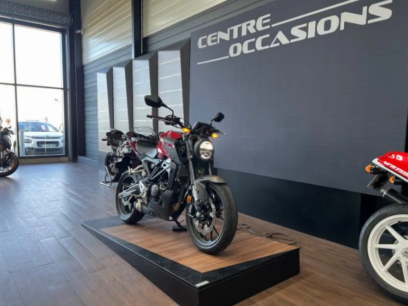 CB125R