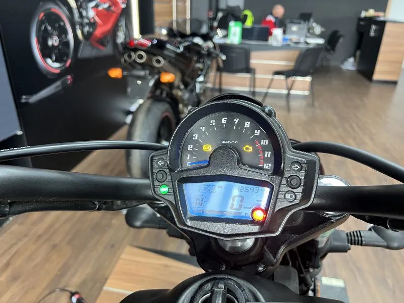 VULCAN 650 S