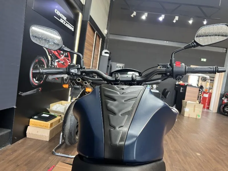 CB 125