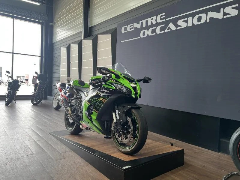 ZX10R