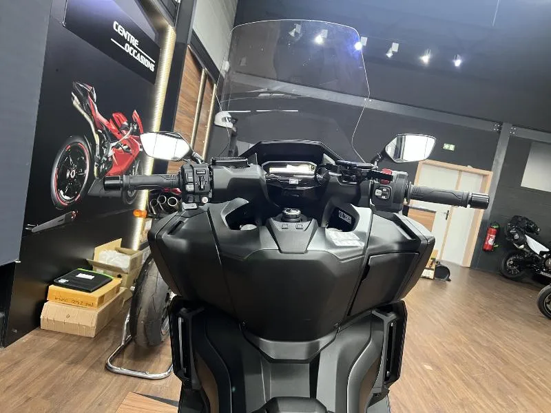 NSS FORZA 750