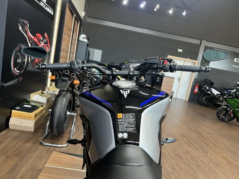 MT09 SP