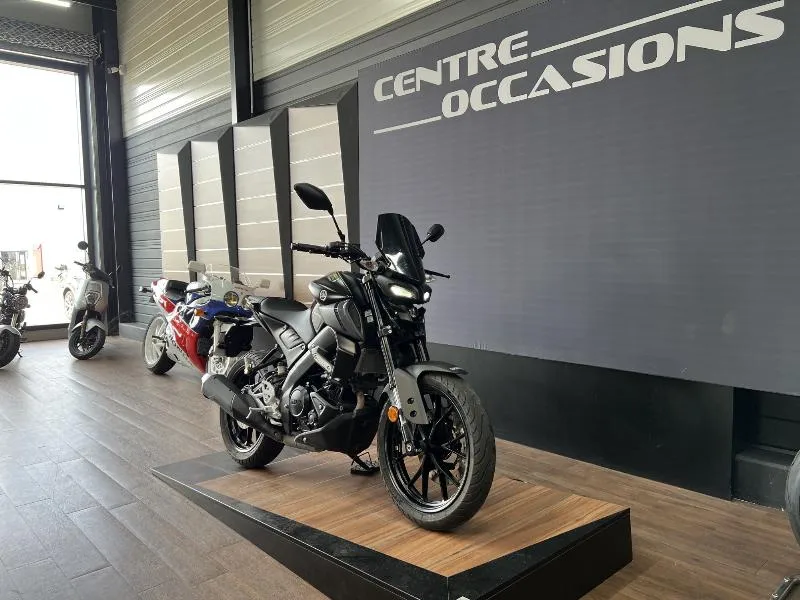MT125 ABS
