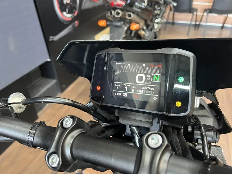 MT09 SP